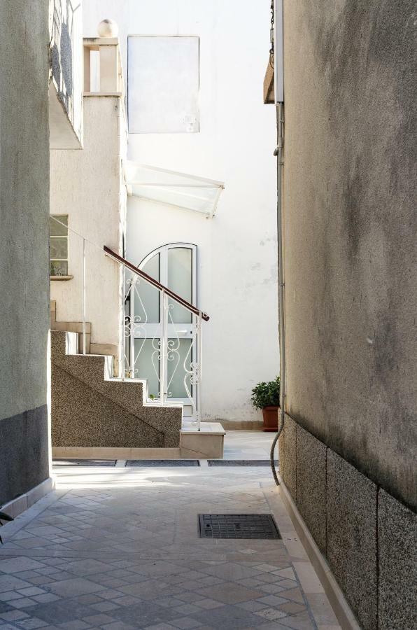 Apartmani Marko Макарска Екстериор снимка